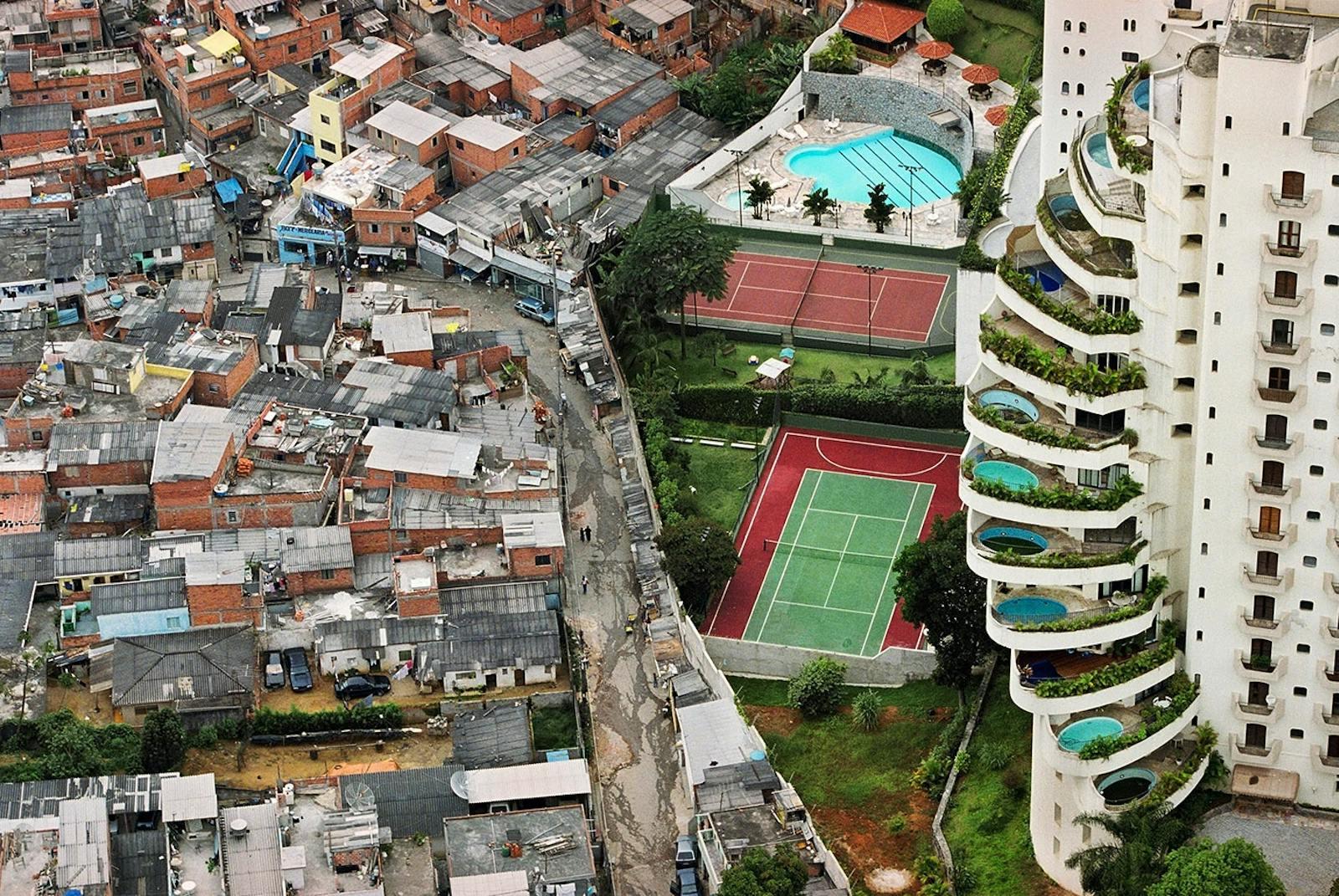 Tuca Vieira, Paraisópolis (quartiere di San Paolo del Brasile), foto del 2004